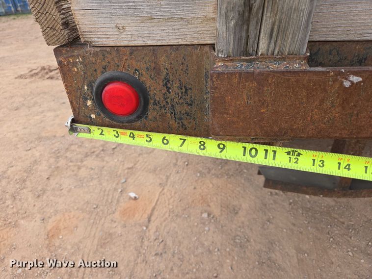 image for item EB1459 1998 Ford F800 dump flatbed truck