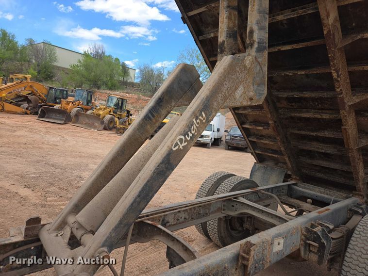 image for item EB1459 1998 Ford F800 dump flatbed truck