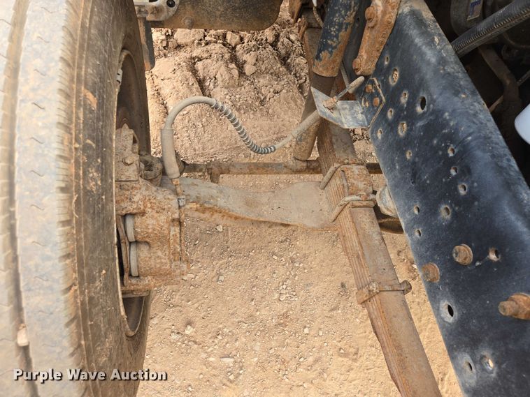 image for item EB1459 1998 Ford F800 dump flatbed truck