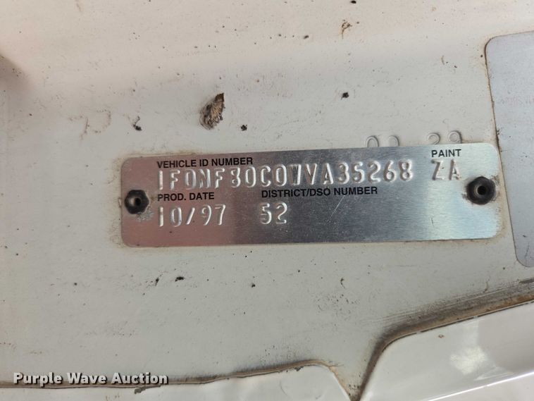 image for item EB1459 1998 Ford F800 dump flatbed truck