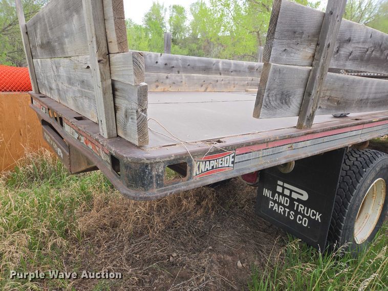 image for item EB1460 1992 Ford F700 dump flatbed truck