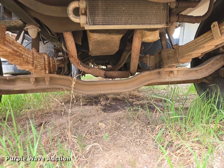 image for item EB1460 1992 Ford F700 dump flatbed truck