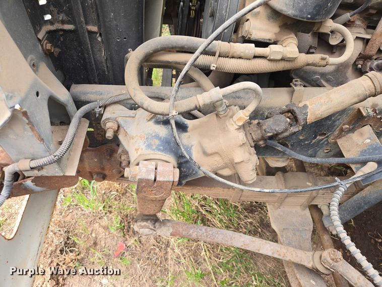 image for item EB1460 1992 Ford F700 dump flatbed truck