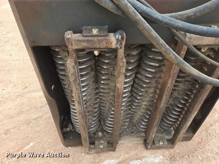 image for item EB1461 2014 B&D Fabricators EX140 screening bucket