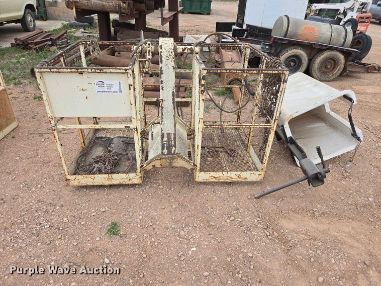 image for item EB1466 (2) aerial lift basket