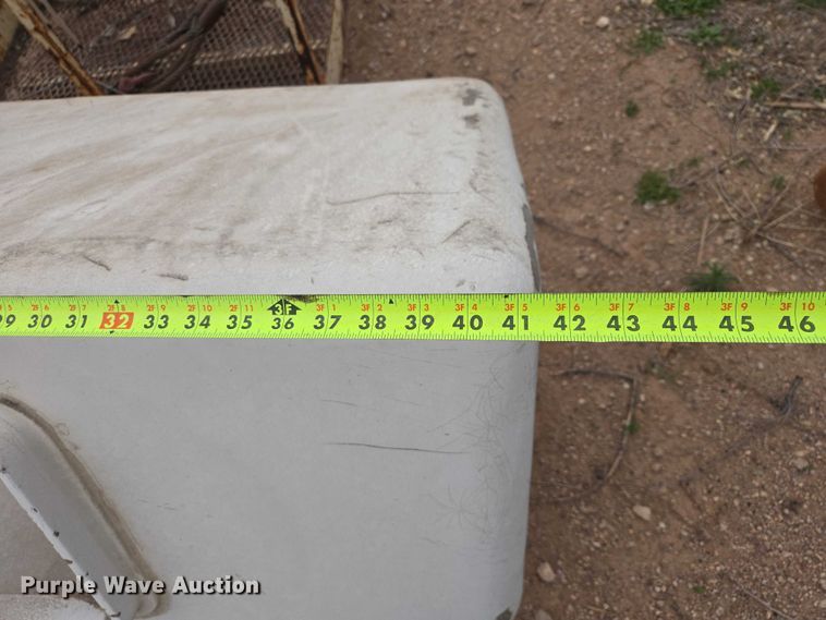 image for item EB1466 (2) aerial lift basket