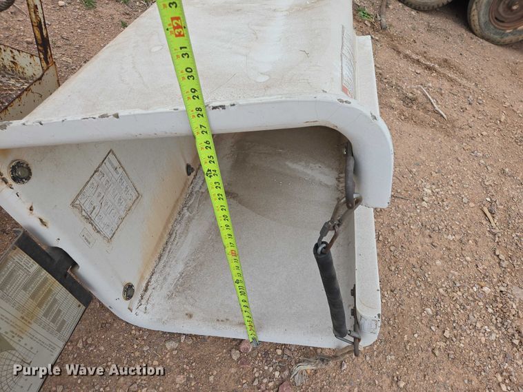 image for item EB1466 (2) aerial lift basket