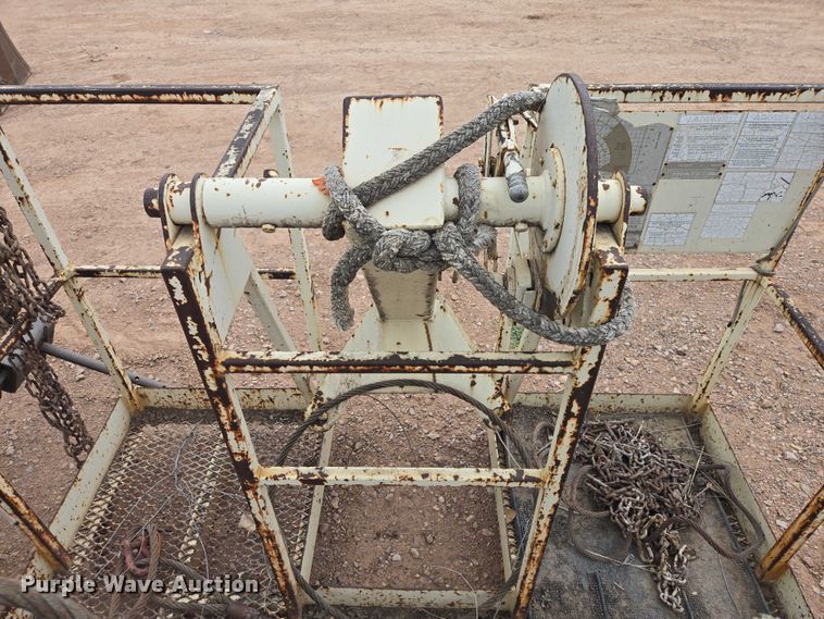 image for item EB1466 (2) aerial lift basket