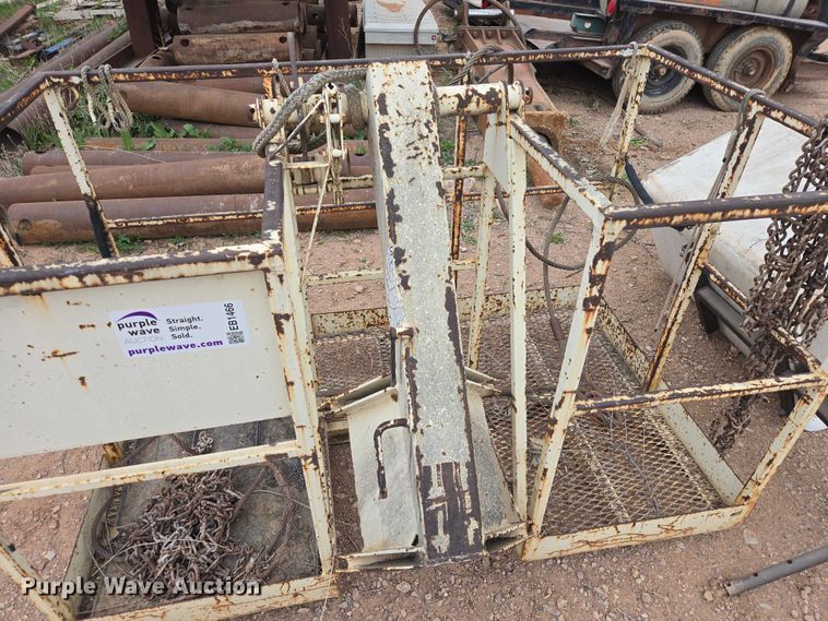 image for item EB1466 (2) aerial lift basket