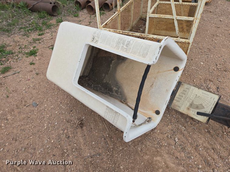 image for item EB1467 (2) aerial lift basket