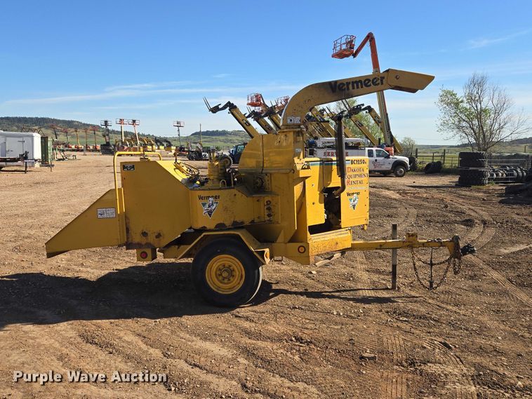 image for item EB1469 1998 Vermeer BC1250A wood chipper