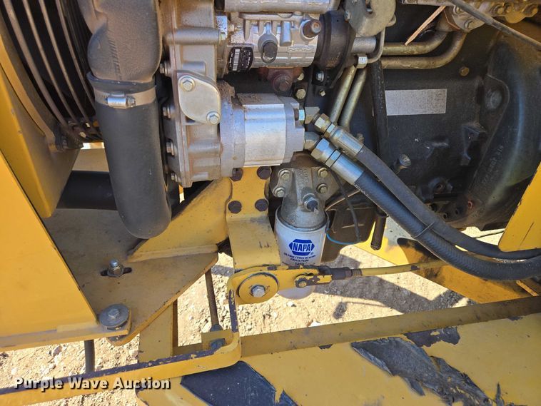 image for item EB1469 1998 Vermeer BC1250A wood chipper
