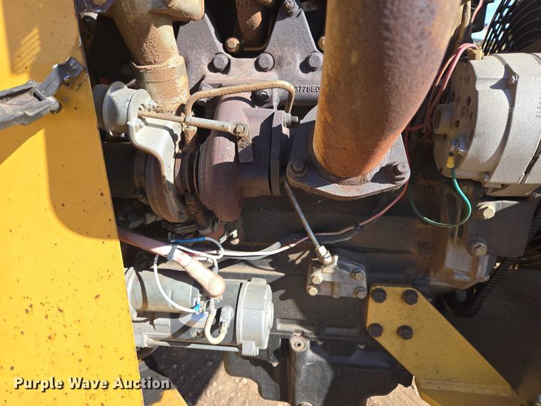 image for item EB1469 1998 Vermeer BC1250A wood chipper
