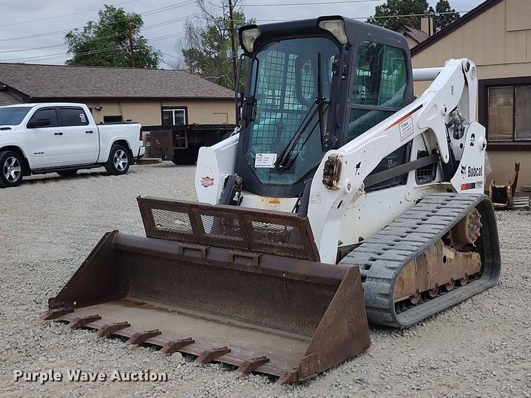 image for item ED0131 2015 Bobcat T650 tracked skid steer loader