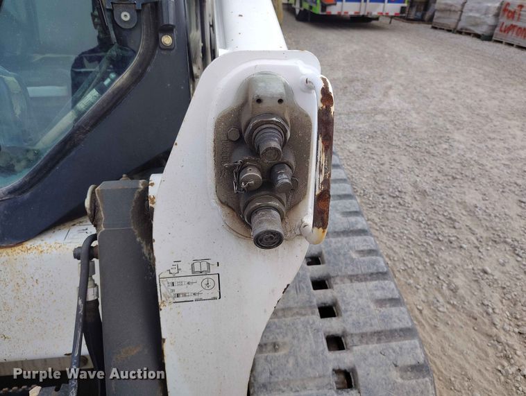 image for item ED0131 2015 Bobcat T650 tracked skid steer loader