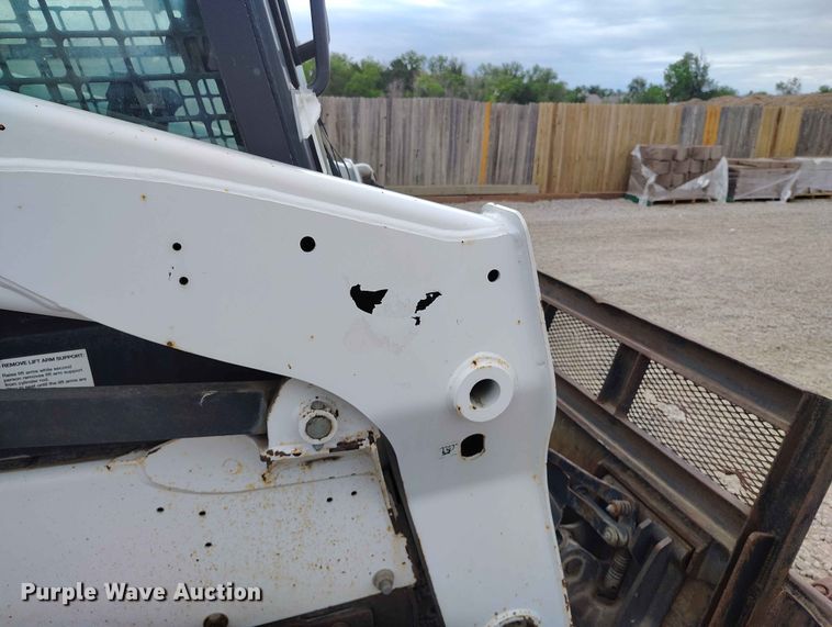 image for item ED0131 2015 Bobcat T650 tracked skid steer loader