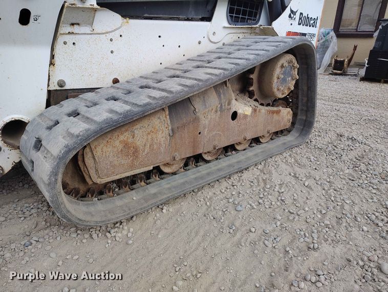 image for item ED0131 2015 Bobcat T650 tracked skid steer loader