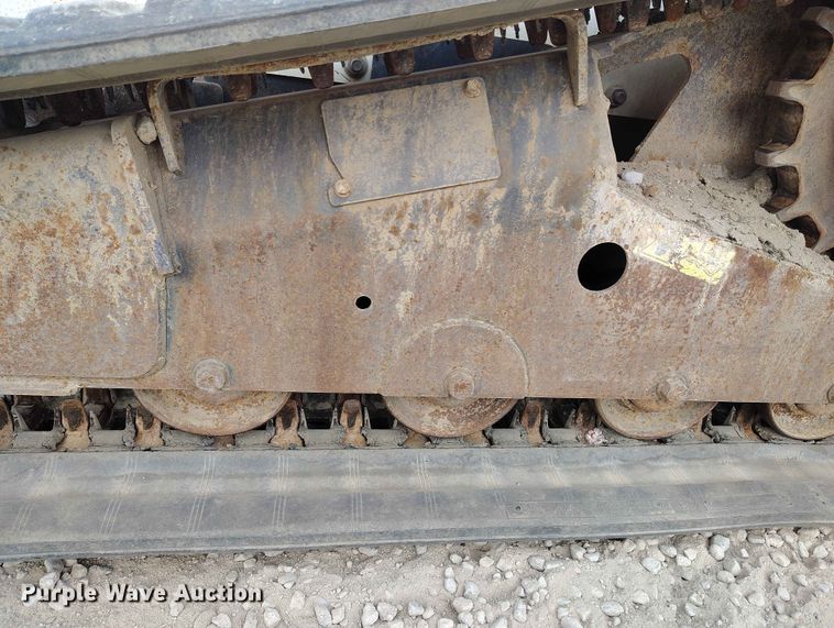 image for item ED0131 2015 Bobcat T650 tracked skid steer loader