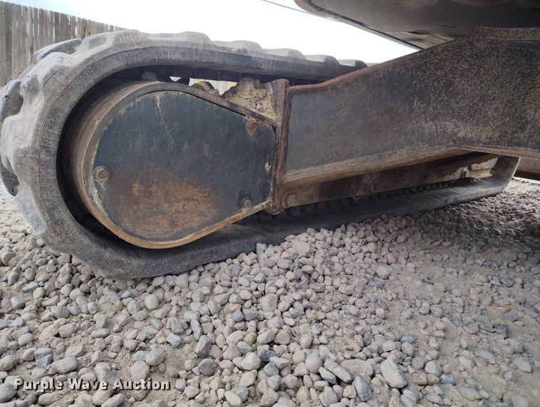 image for item ED0132 2013 Bobcat E35 mini excavator