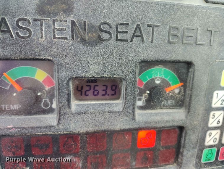 image for item ED0132 2013 Bobcat E35 mini excavator