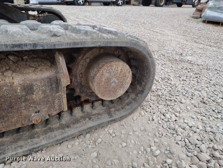 image for item ED0132 2013 Bobcat E35 mini excavator