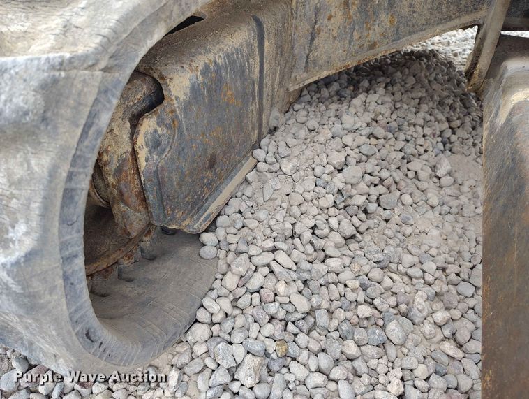 image for item ED0132 2013 Bobcat E35 mini excavator
