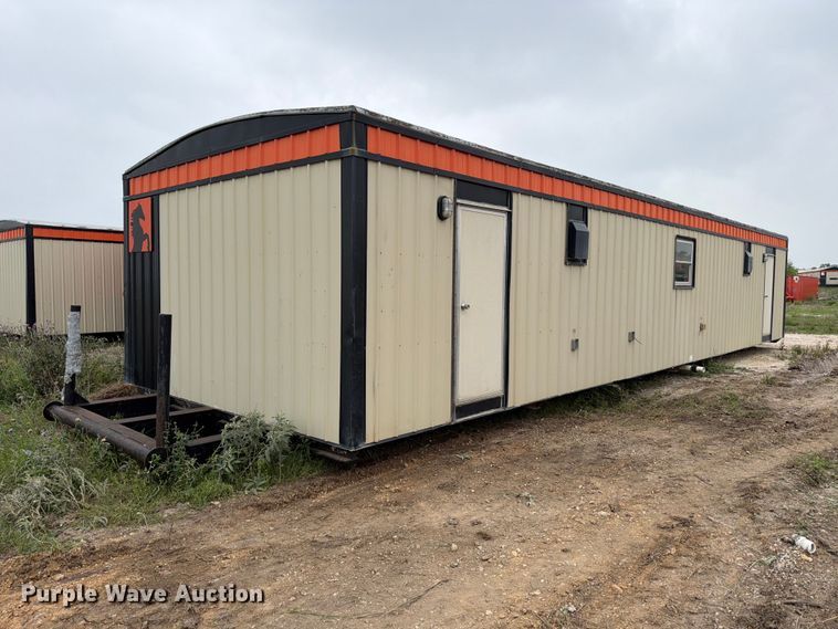 image for item ED5247 Skid mounted living quarters