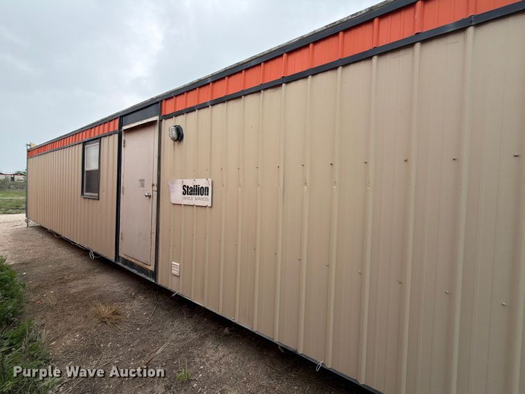 image for item ED5247 Skid mounted living quarters
