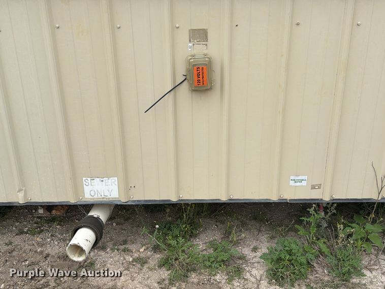 image for item ED5247 Skid mounted living quarters