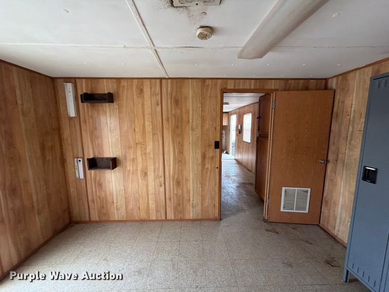 image for item ED5247 Skid mounted living quarters