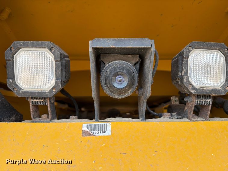 image for item ED5286 2022 John Deere 460E articulated haul truck
