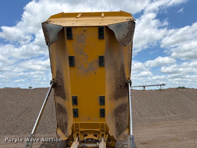 image for item ED5286 2022 John Deere 460E articulated haul truck