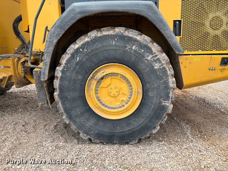 image for item ED5286 2022 John Deere 460E articulated haul truck