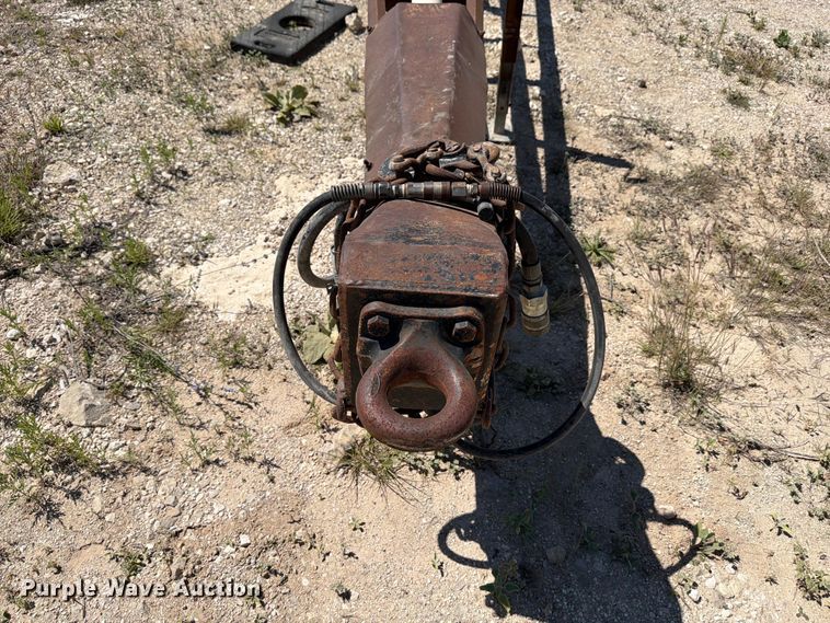 image for item ED5292 2005 Davis end dump pup trailer