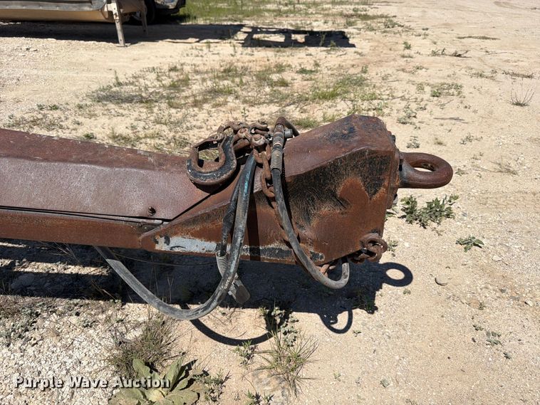 image for item ED5292 2005 Davis end dump pup trailer