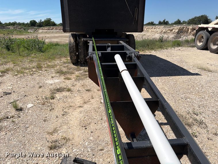 image for item ED5292 2005 Davis end dump pup trailer