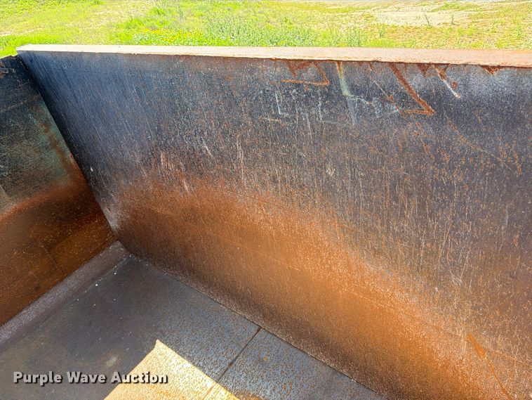 image for item ED5292 2005 Davis end dump pup trailer