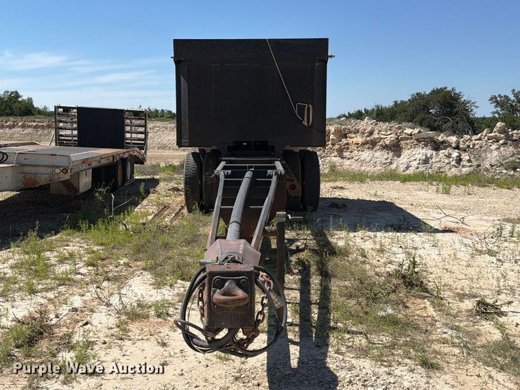 image for item ED5293 2005 Davis end dump pup trailer