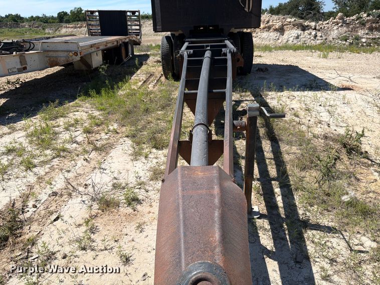 image for item ED5293 2005 Davis end dump pup trailer
