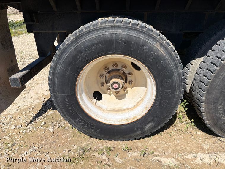 image for item ED5293 2005 Davis end dump pup trailer
