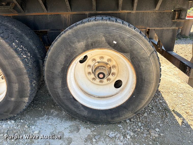 image for item ED5293 2005 Davis end dump pup trailer