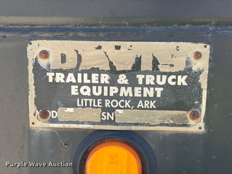 image for item ED5293 2005 Davis end dump pup trailer
