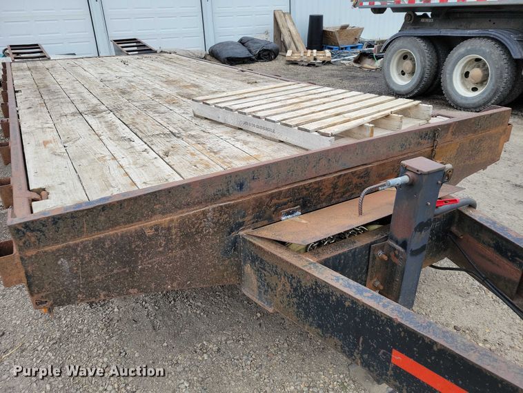 image for item EE0929 1989 Felling FT-20 equipment trailer