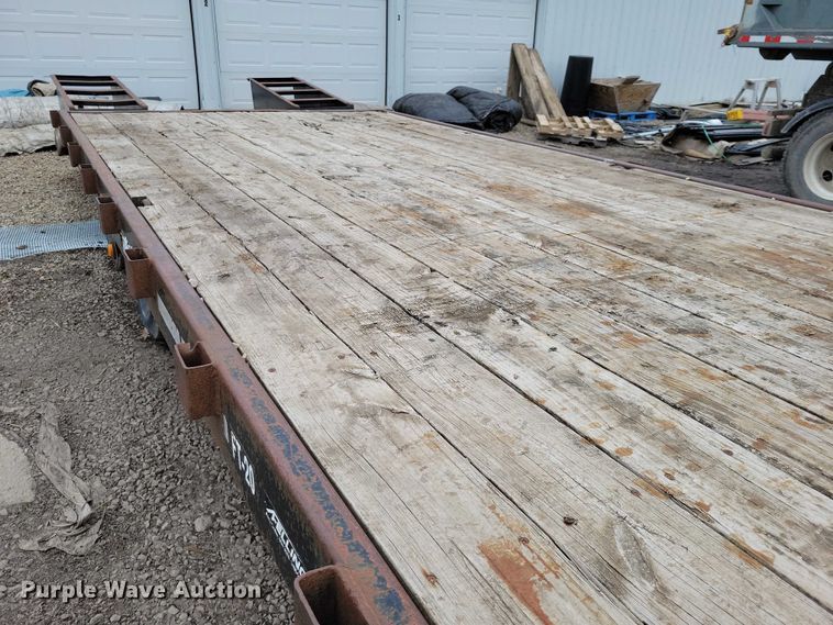 image for item EE0929 1989 Felling FT-20 equipment trailer
