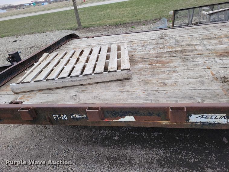 image for item EE0929 1989 Felling FT-20 equipment trailer