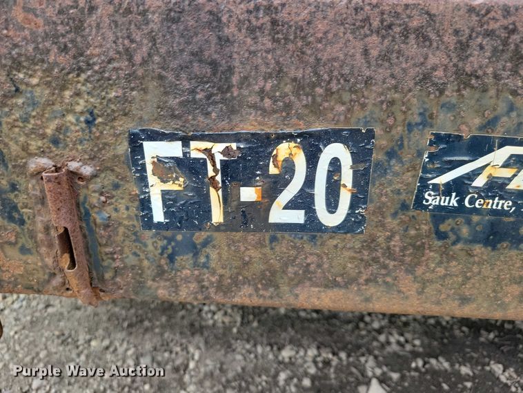 image for item EE0929 1989 Felling FT-20 equipment trailer