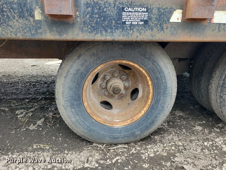 image for item EE0929 1989 Felling FT-20 equipment trailer
