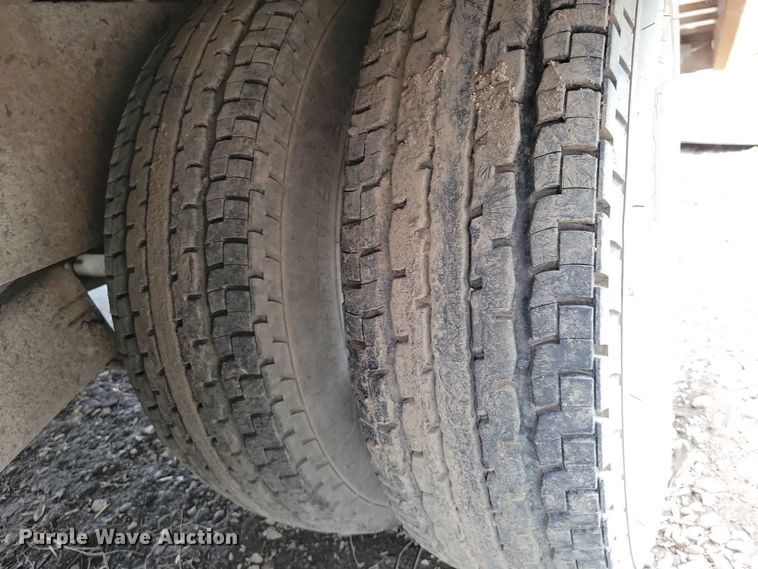image for item EE0929 1989 Felling FT-20 equipment trailer