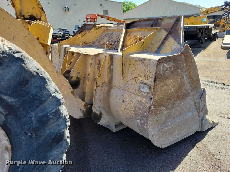 image for item EE1007 2006 Caterpillar 966H wheel loader