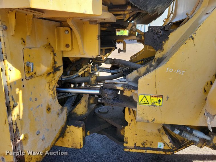 image for item EE1007 2006 Caterpillar 966H wheel loader